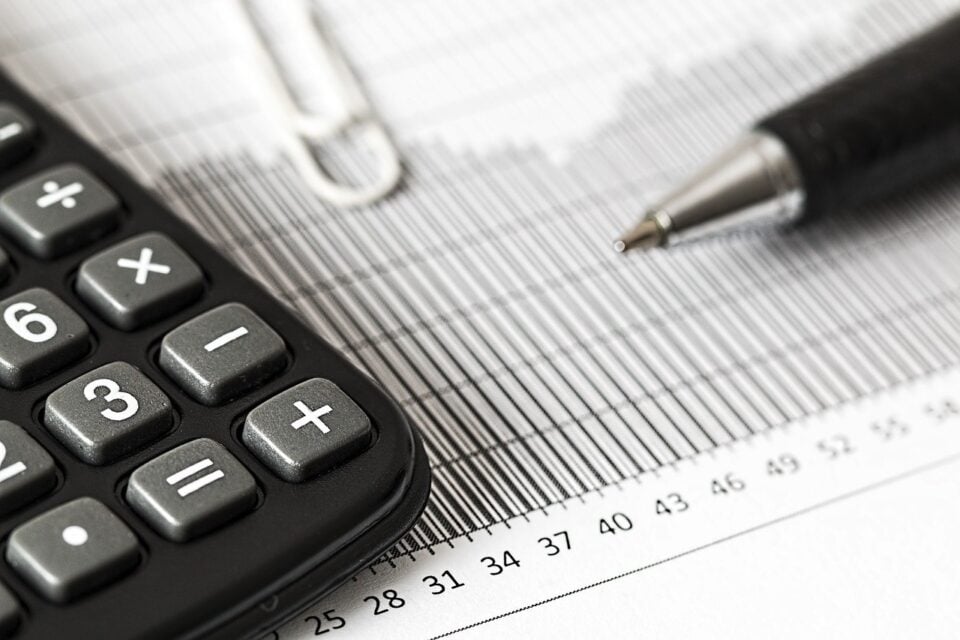 Empresas do Simples Nacional terão até 31 de março para regularizar dívidas (Foto: Pixabay)