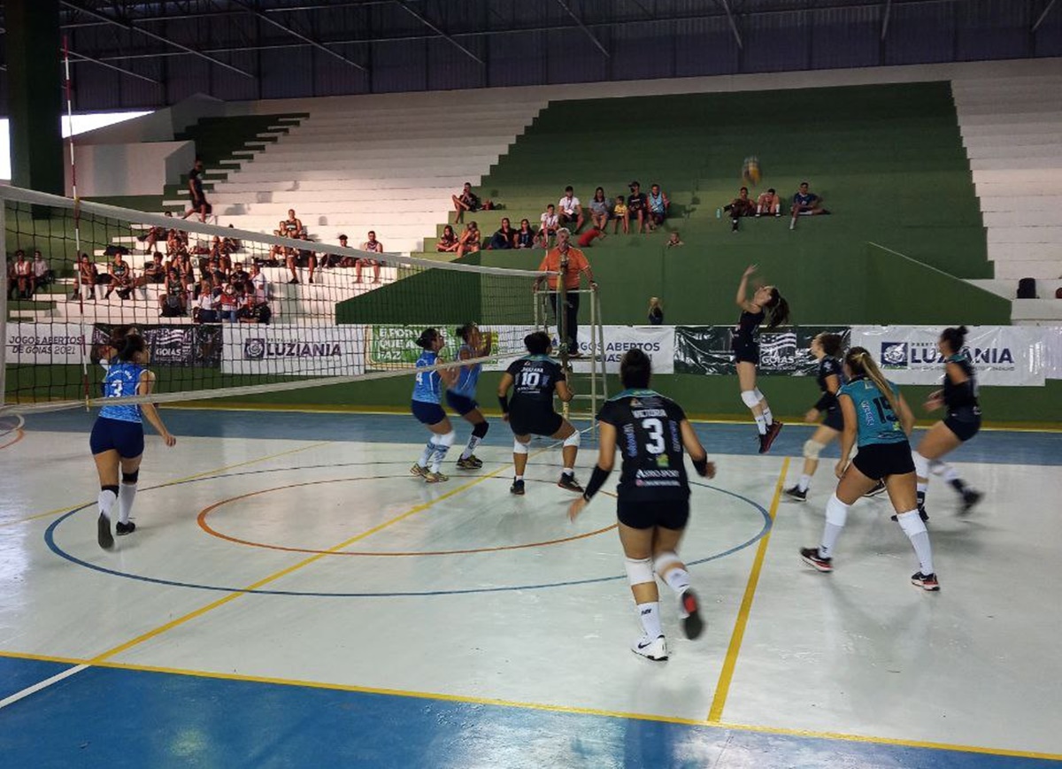Jogo de vôlei feminino dos Jogos Abertos de Goiás