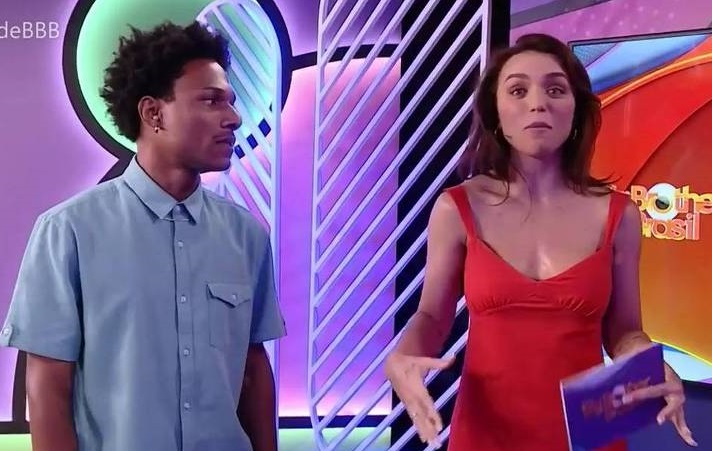 Influenciadora estreou na apresentação do programa nesta quinta (13). Rafa Kalimann esquece nome de parceiro no Rede BBB: vídeo BBB 22