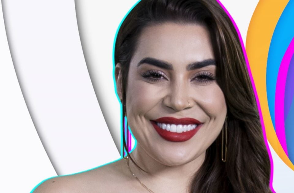 Sertaneja afirmou que a música '50 por cento' será lançada mês que vem. BBB 22: Naiara Azevedo fala de Marília Mendonça: "Não era amiga"