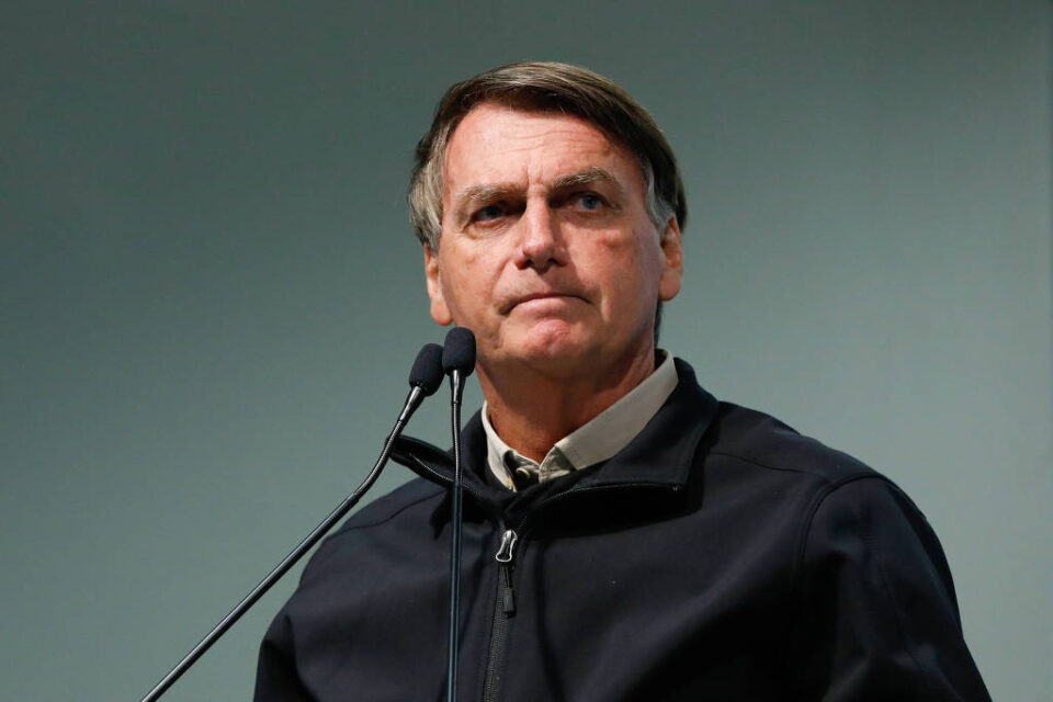 Deputado goiano pede rapidez na auditoria do cartão corporativo de Bolsonaro