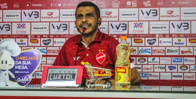 Neilon Carlos, do Vila Nova