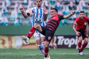 Crac e Atlético no Campeonato Goiano
