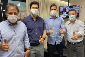 Daniel e Adib se reúnem pela 1ª vez desde que MDB anunciou apoio a Caiado