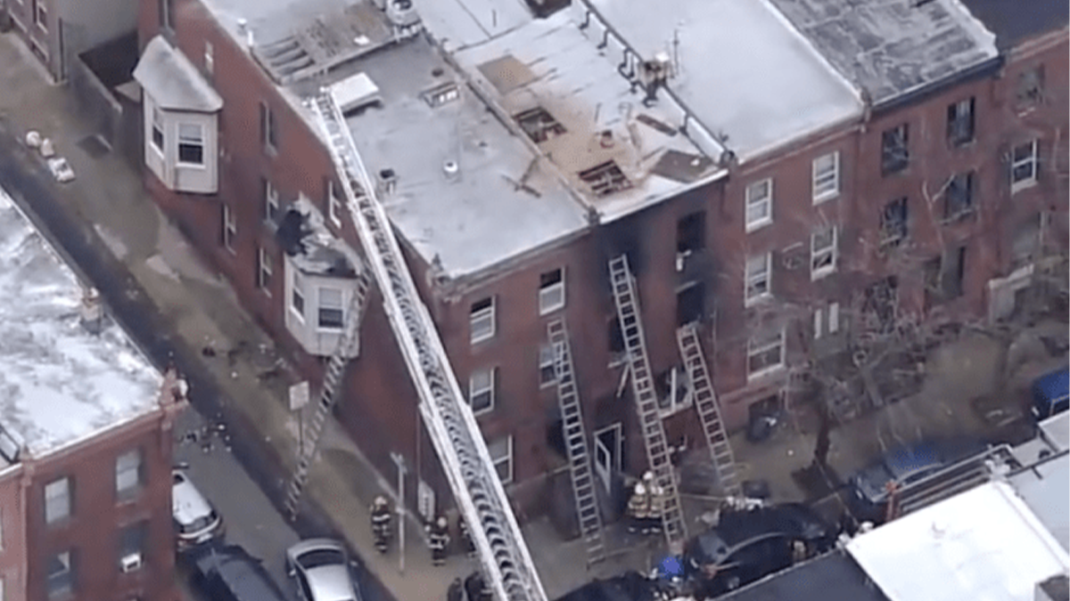 Incêndio em prédio mata 13 pessoas na Filadélfia