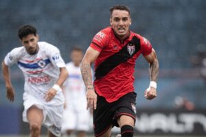 João Lucas, do Atlético Goianiense