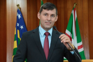 Vereador sargento Novandir positiva para Covid após participar de programa de rádio