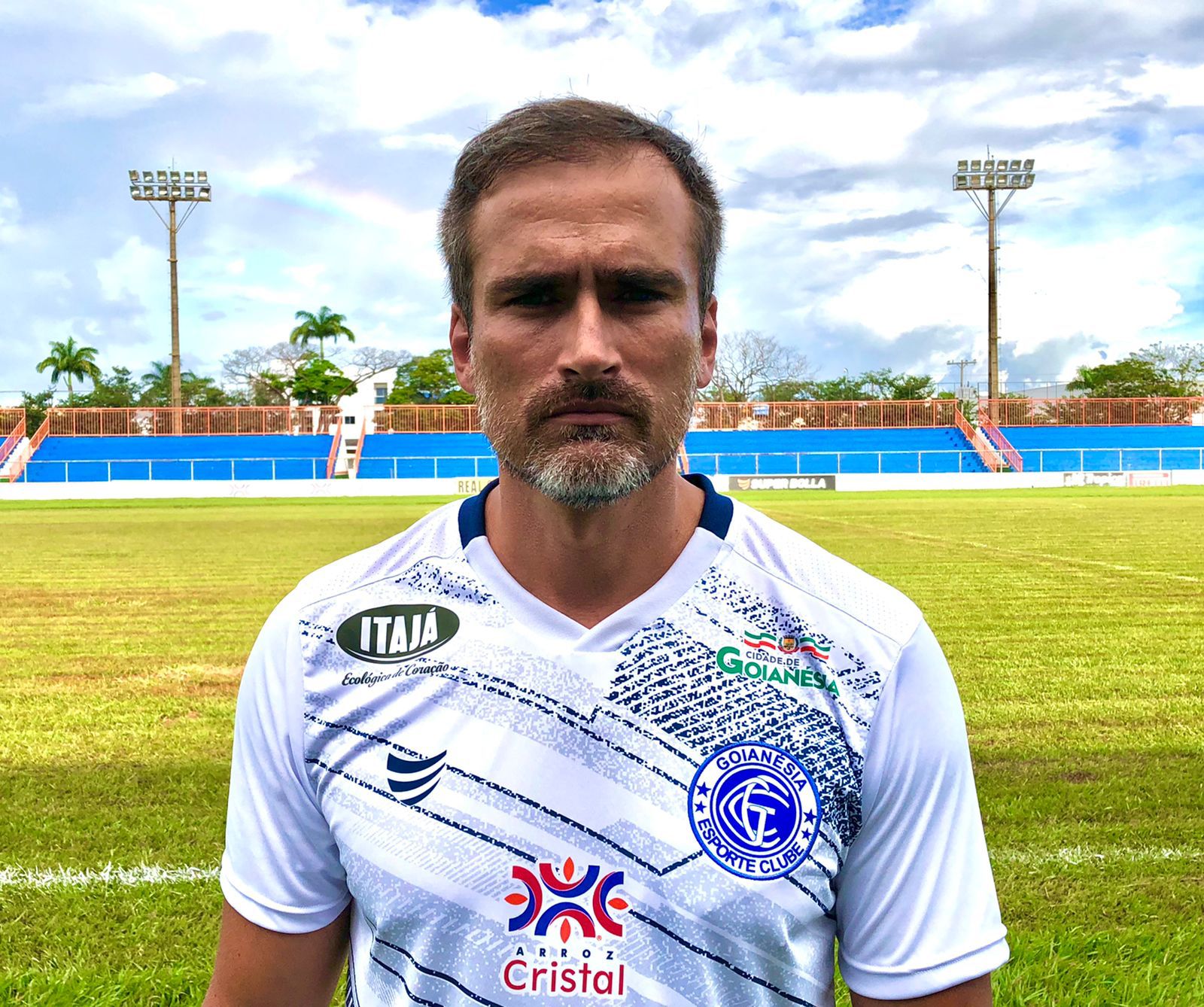 Edson Júnior, treinador do Goianésia