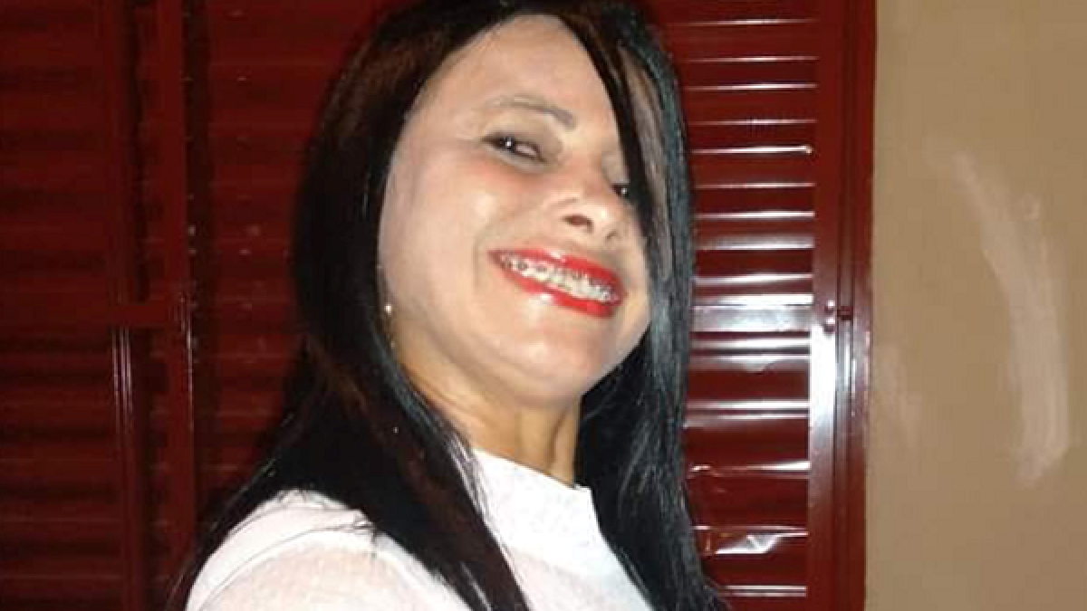 Suspeito de matar namorada é reconhecido e preso após roubar loja em Doverlândia