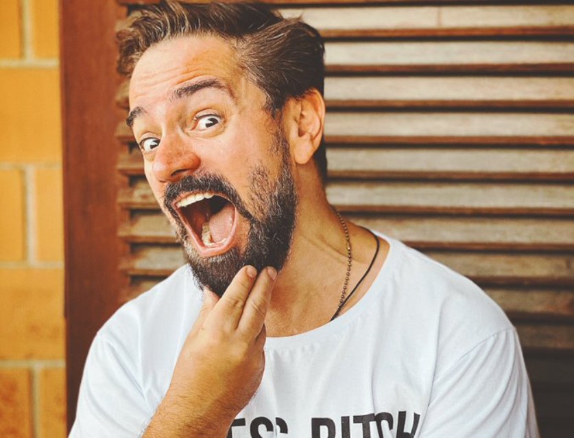 Rogério Vilela em Goiânia: humorista se apresenta em Goiânia no Goiânia Comedy Club