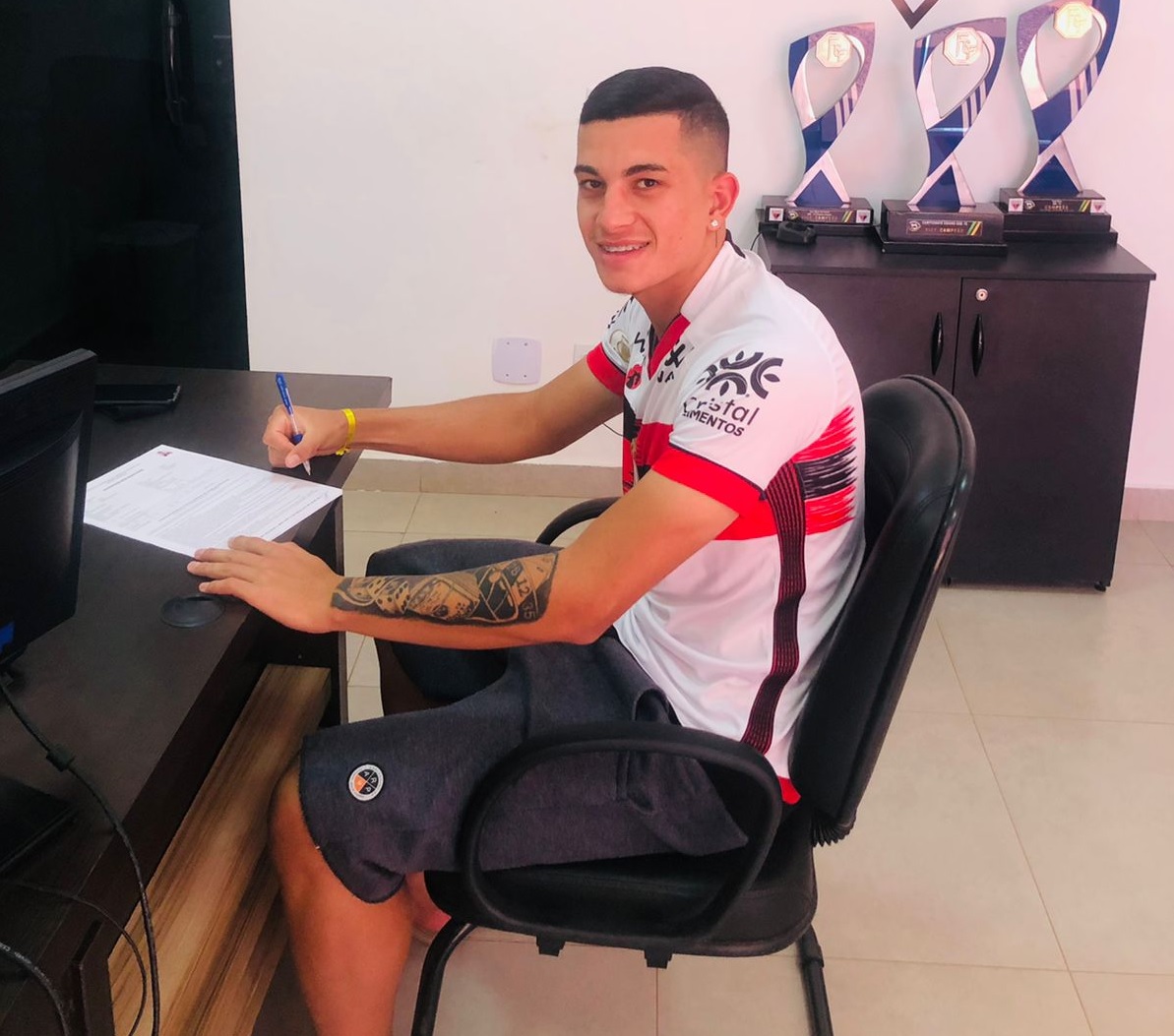 Volante Daniel no Atlético