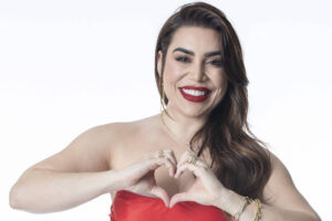 Cantora se irritou com os brothers que falaram que ela não se posiciona no jogo. BBB 22: Naiara Azevedo: "De besta não tenho nem a cara"
