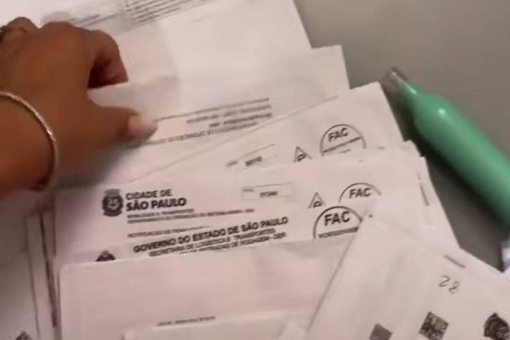 Deolane Bezerra recebe 53 multas de trânsito: 'Só para começar o ano bem'