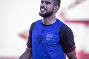 Zé Roberto, no Atlético Goianiense