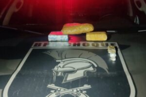 Homem é preso com maconha escondida dentro de sofá em Goiânia