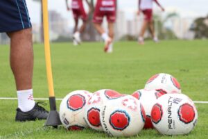 Bola do Campeonato Goiano 2022