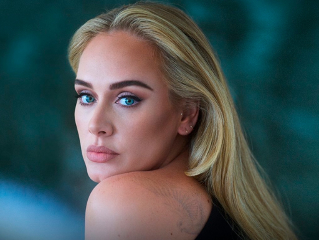 Adele teria cancelado shows em Las Vegas por problemas com namorado, diz site