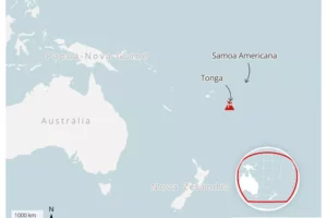 Vulcão entra em erupção no Tonga.