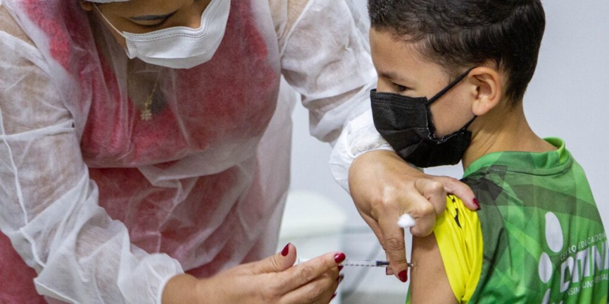 Rogério Cruz anuncia 42 pontos de vacinação contra Covid para sábado