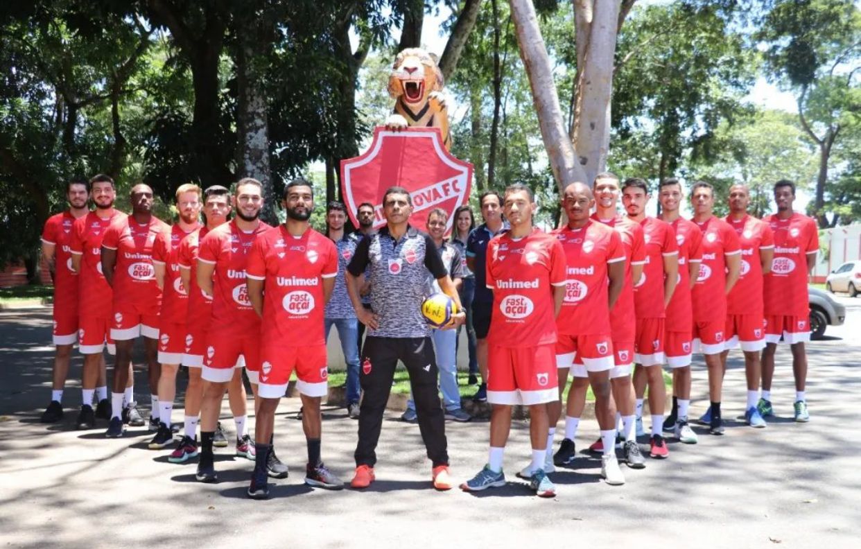 Elenco do Vila Nova na Superliga B