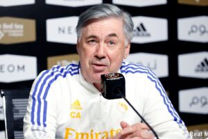 Carlo Ancelotti, treinador do Real Madrid