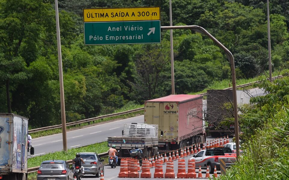 Prefeitura de Aparecida e Concebra devem construir desvio na BR-153