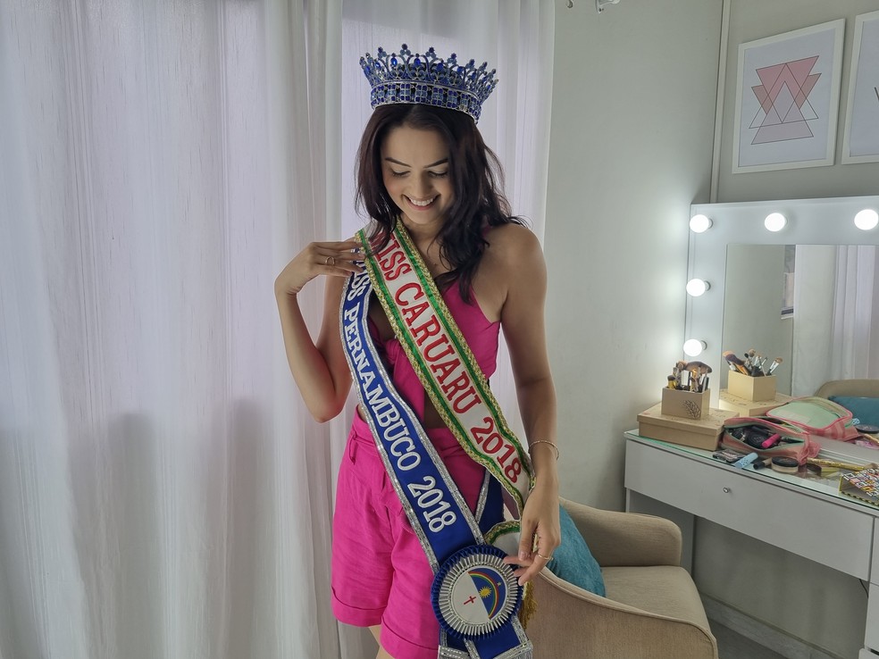 Eslovênia é participante do BBB22 — Foto: Ana Clara Meirelles/Gshow