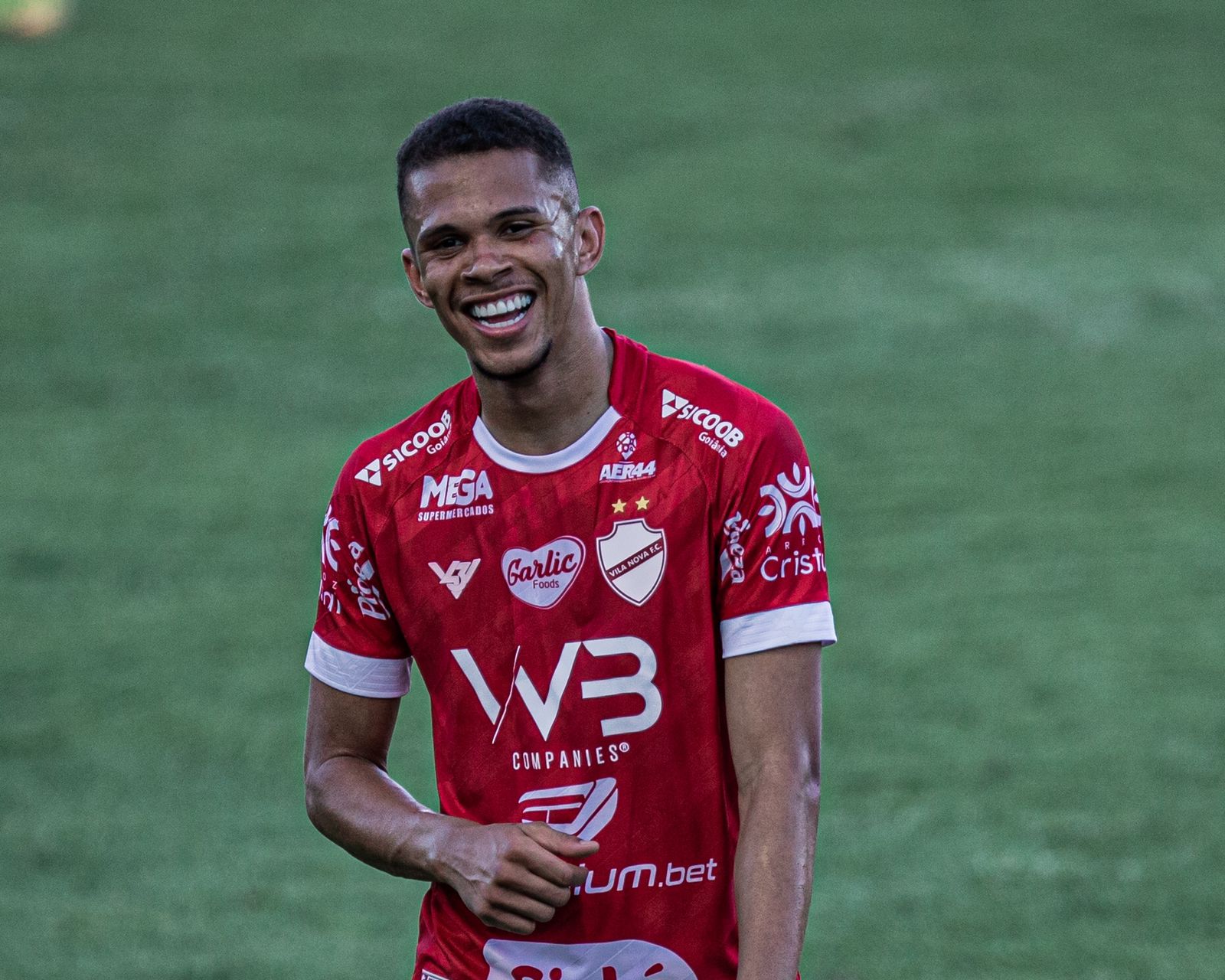 Meio-campista Pablo, no Vila Nova