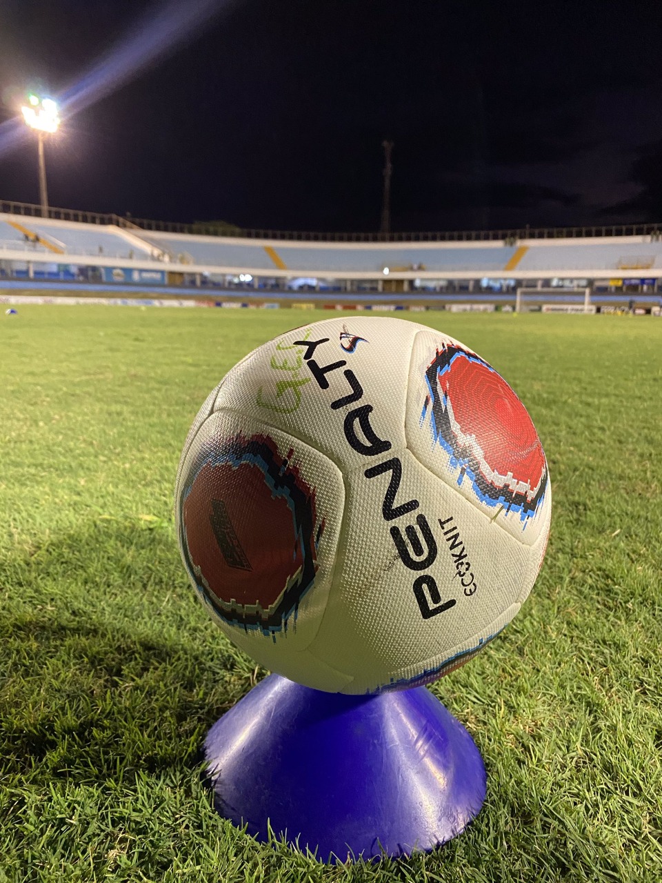 Bola do Campeonato Goiano