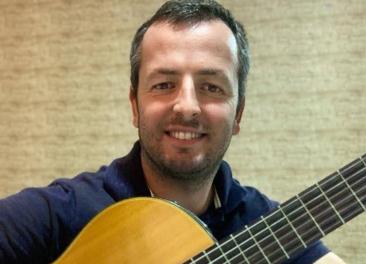 Hugo Timo no Fuá Encontro de Sambistas em Goiânia