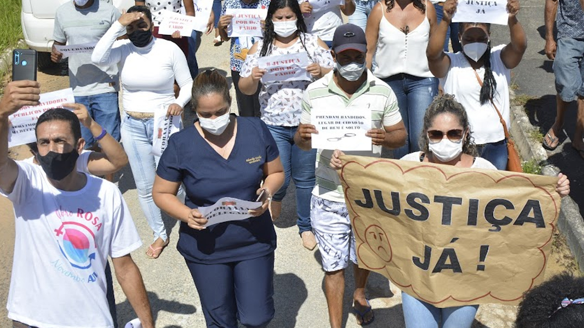 Manifestação em favor do médico Fábio França, em Cavalcante (Foto: Divulgação - assessoria do médico)