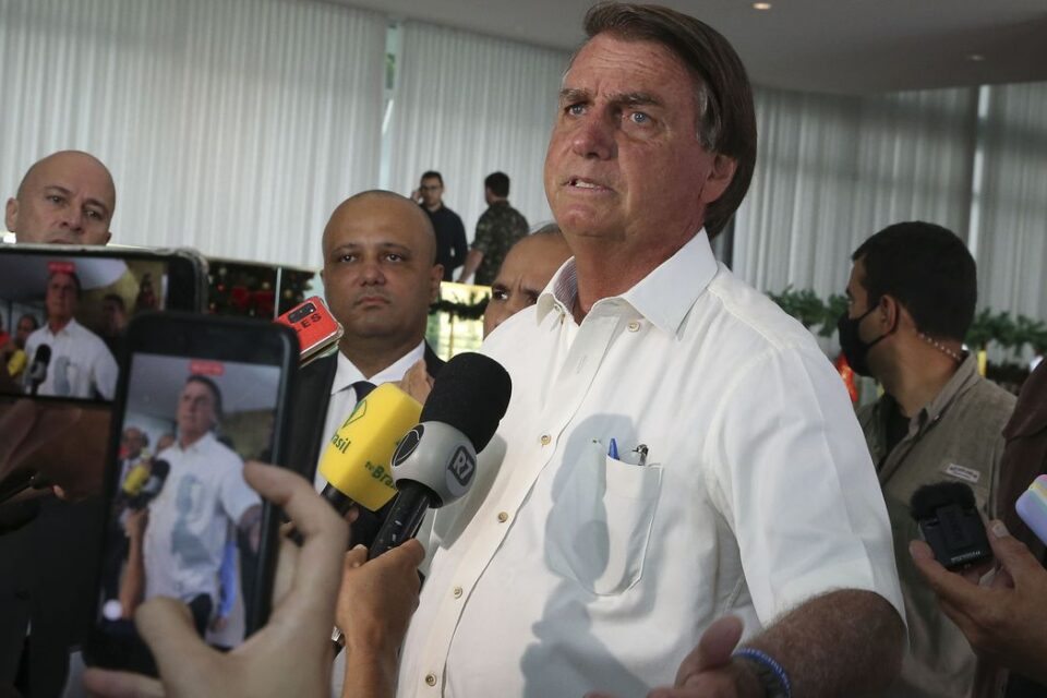 Presidente tem melhora clínica, diz boletim médico