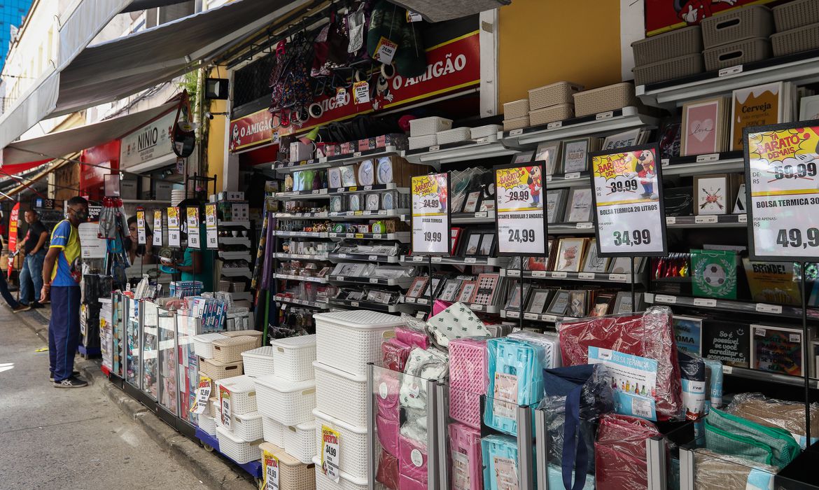 CDL discute mercado de franquias durante evento em Goiânia