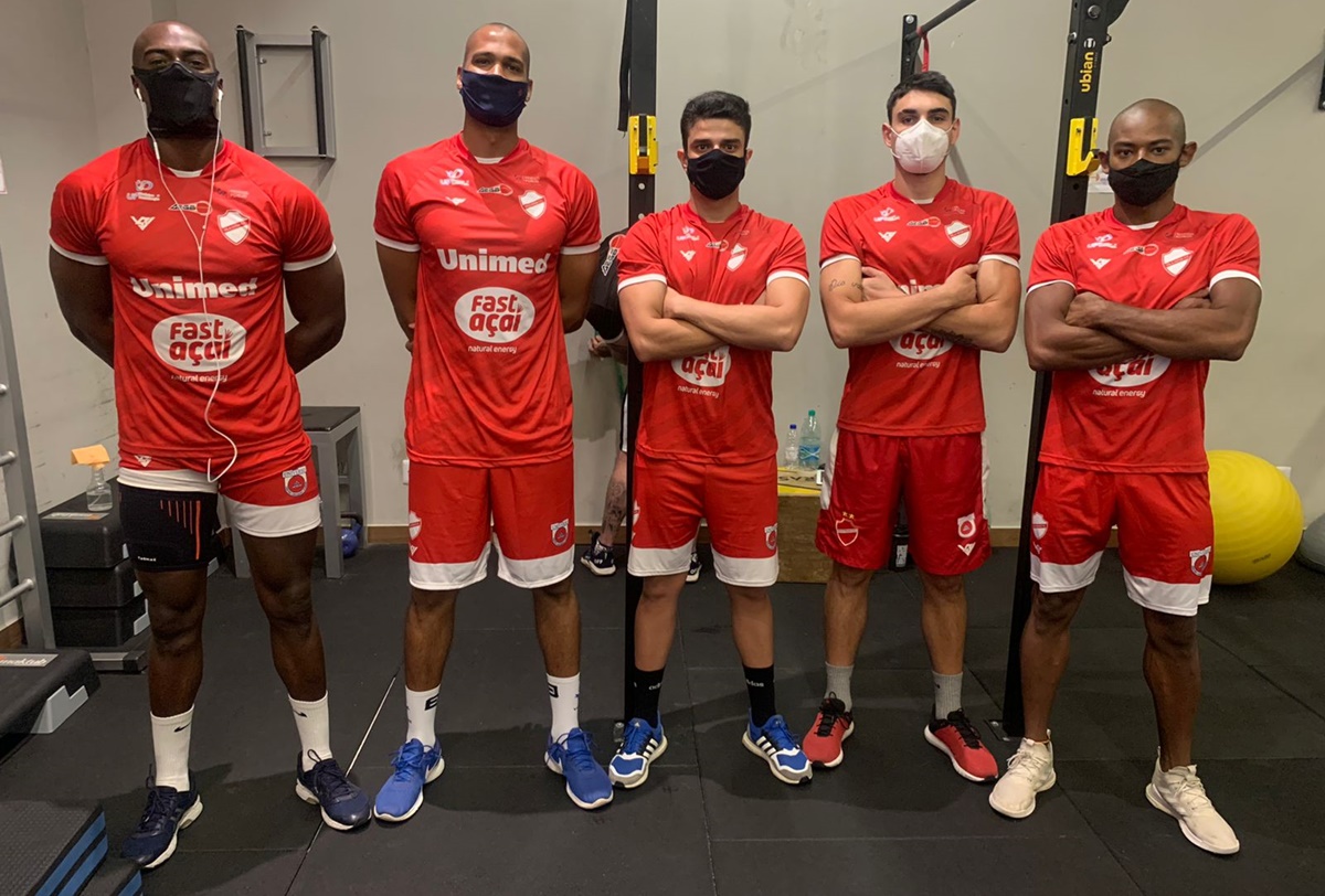 Jogadores de Vôlei do Vila Nova