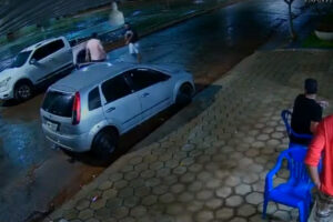 Presidente da Câmara de Araguapaz atira na direção de servidor público