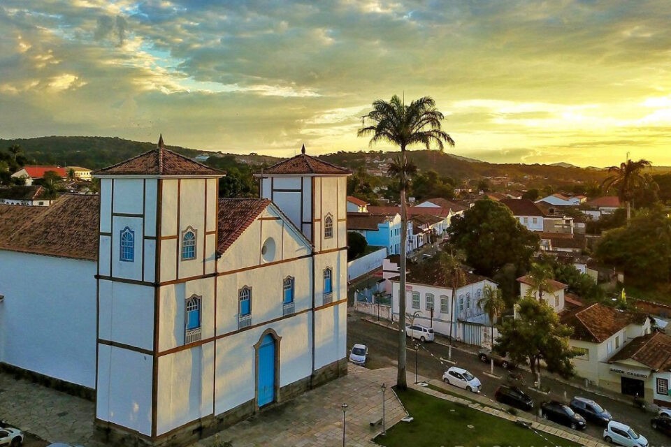 Casos de covid em Pirenópolis passam de cinco para 354 em oito dias