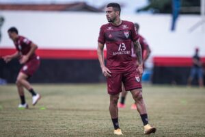 Wellington Rato treinando