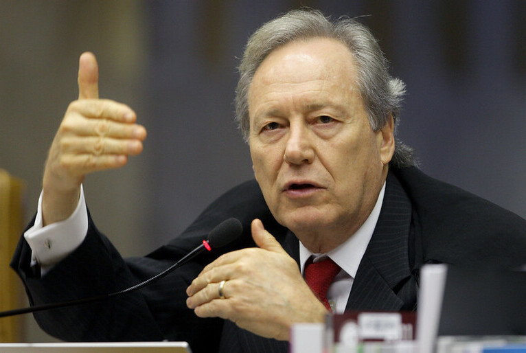 STF dá 48h para estados explicarem irregularidades na vacinação infantil