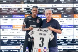 Robson apresentado no Corinthians