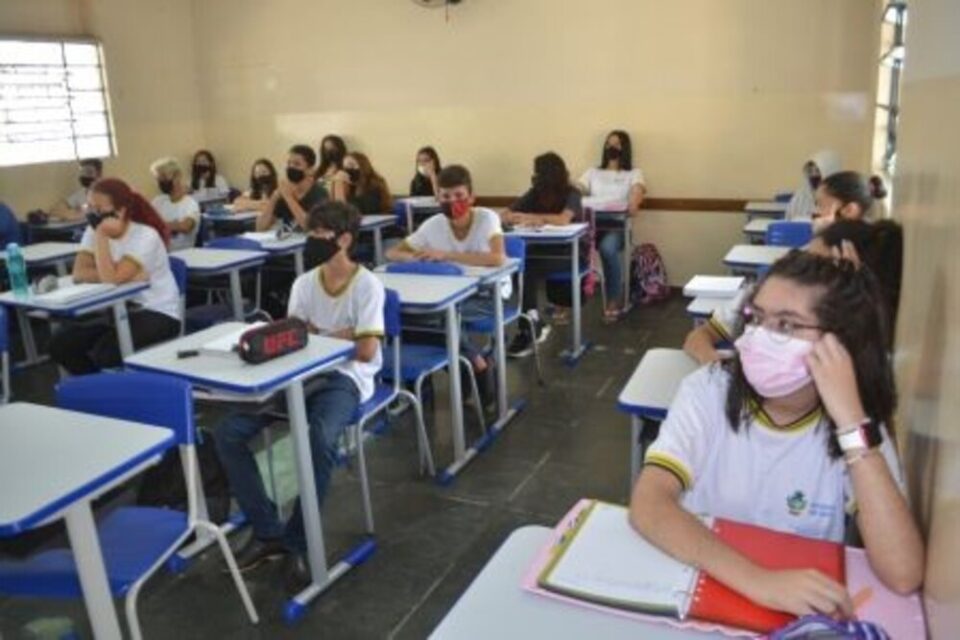AAAA_Volta_as_aulas_a (1)