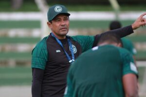 Glauber Ramos, treinador do Goiás
