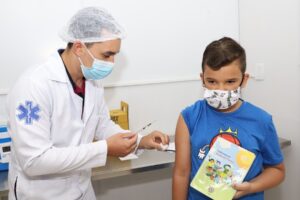 Vacinação infantil em Aparecida de Goiânia