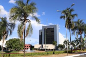 Prefeitura negoica contrato emergencial com a Caixa para gestão da folha de pagamento