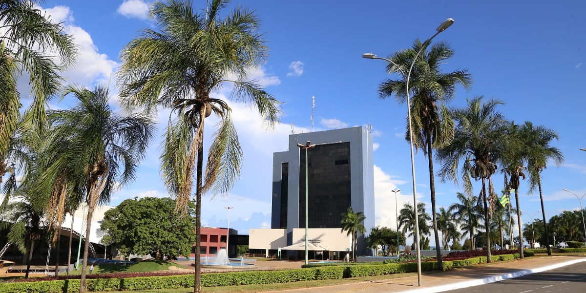 Prefeitura negoica contrato emergencial com a Caixa para gestão da folha de pagamento