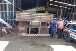 Explosão de pneu de caminhão mata duas pessoas em oficina de MG