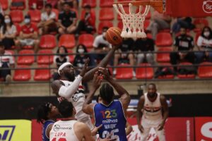 Jogo de basquete da NBB