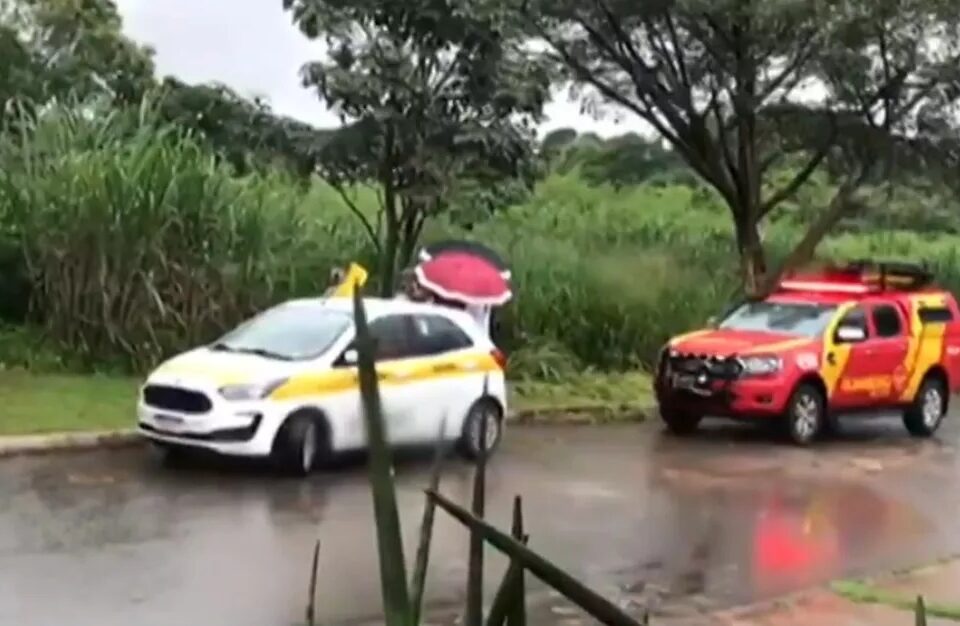 Homem passa mal e morre durante percurso de prova para tirar CNH(Foto: Reprodução - TvAnhanguera)