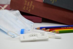 Ministério da Saúde quer autoteste como triagem para Covid