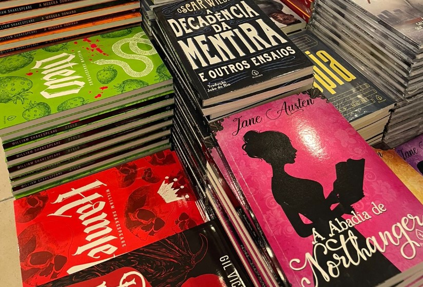 Feira do Livro em Goiânia: evento acontece até o dia 15/3 no Araguaia Shopping