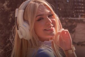 Melody anuncia lançamento de Fake Amor 2 - ouça